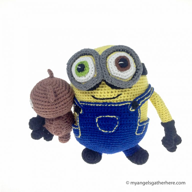 minions huggable plush bob